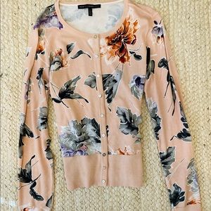 White House Black Market - L